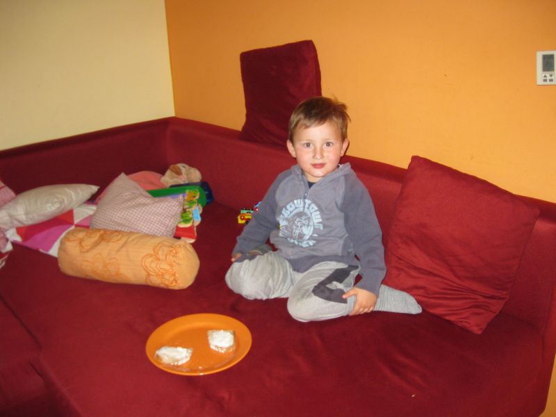 IMG_0008~1.JPG