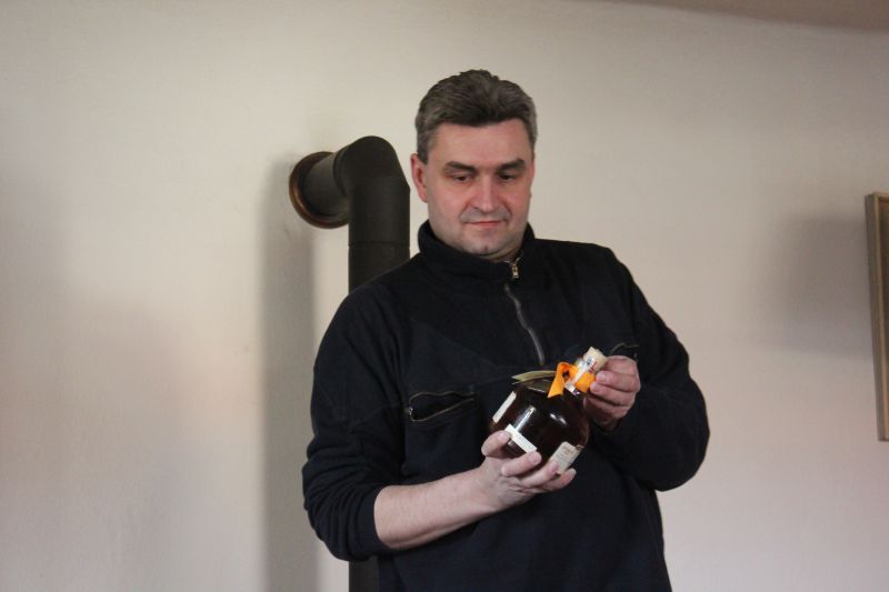 IMG_0239~1.JPG