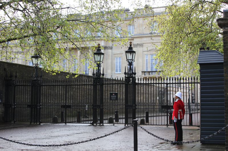 Clarence House, rezidence královny matky
