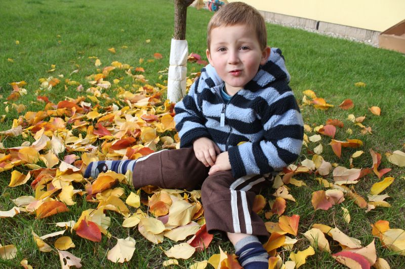 říjen 2013
