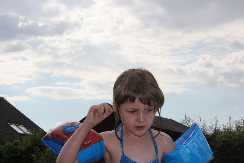 červen 2012

