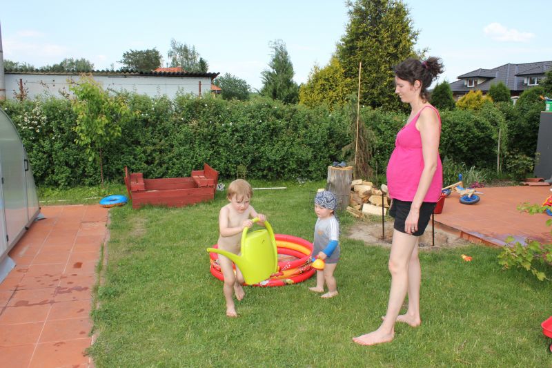 červen 2012
