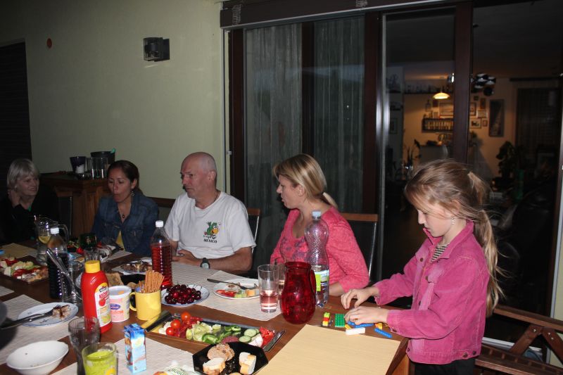 IMG_9898~1.JPG