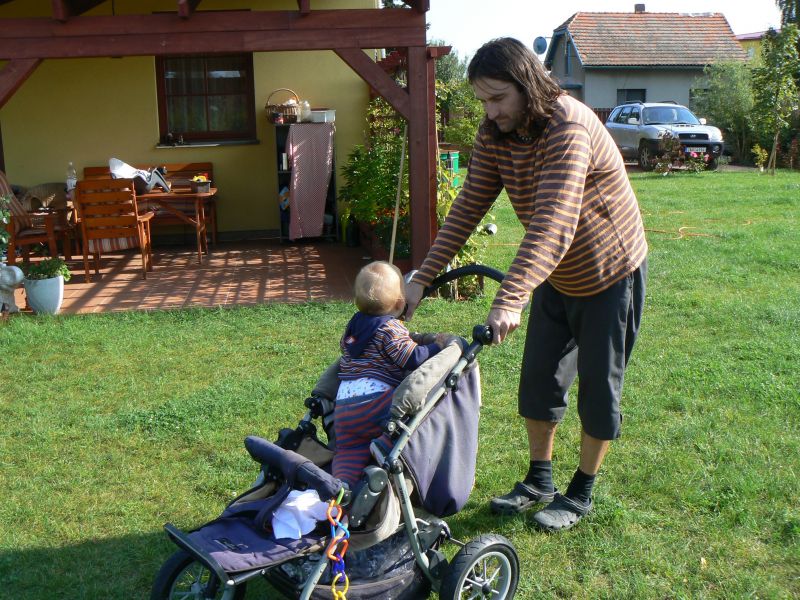 září 2011
