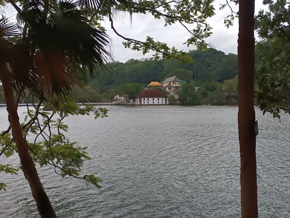 SL044.jpg
