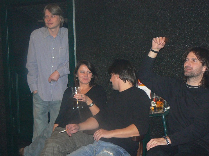 img00002.jpg