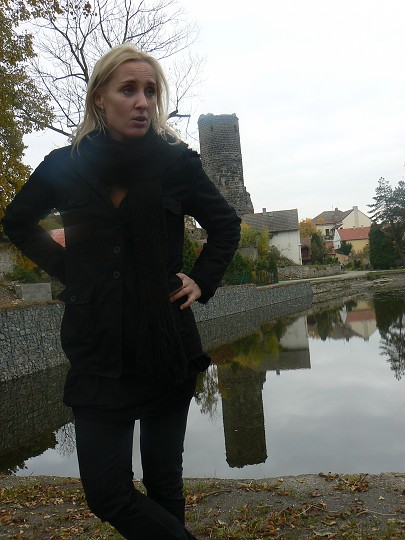 img00019.jpg