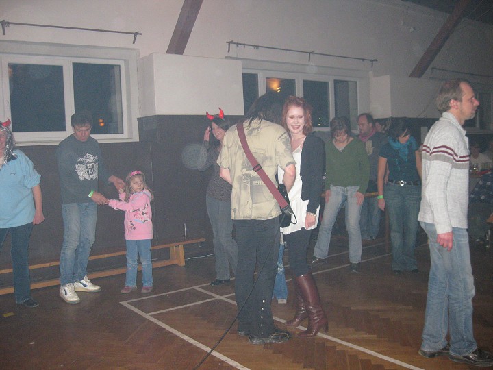 img00030.jpg