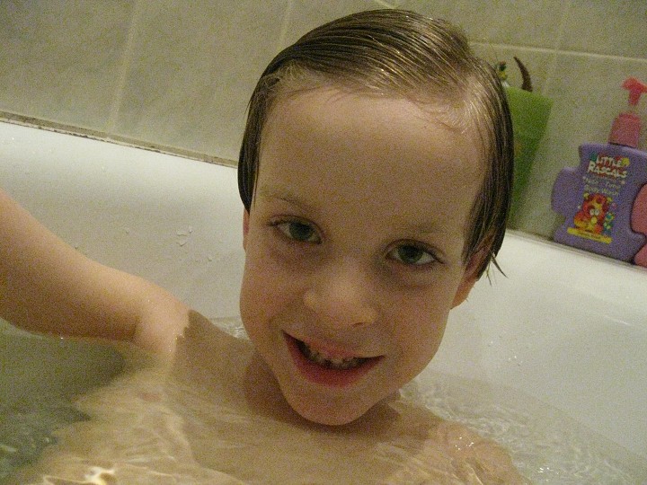 img00004.jpg