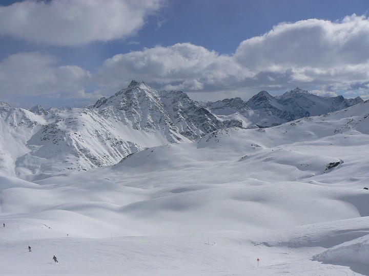 img00045.jpg