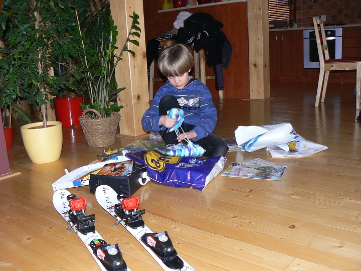 img00003.jpg