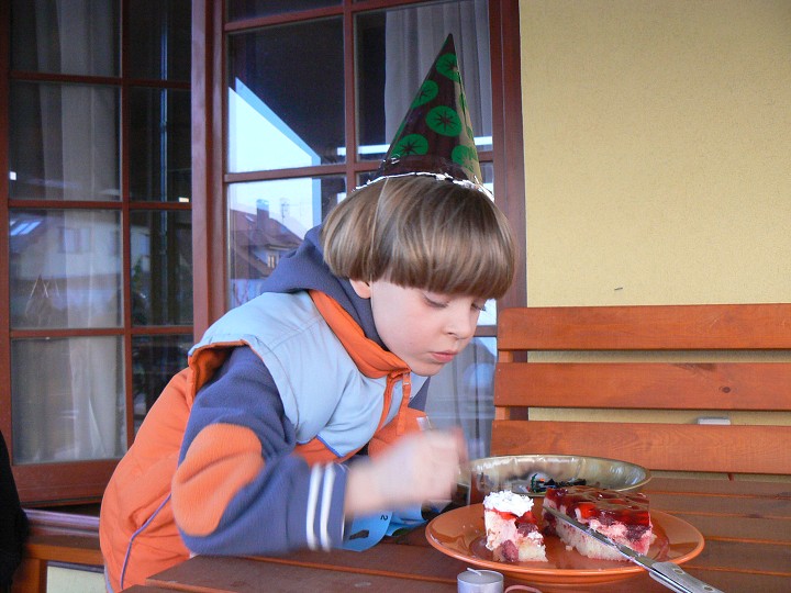 img00017.jpg
