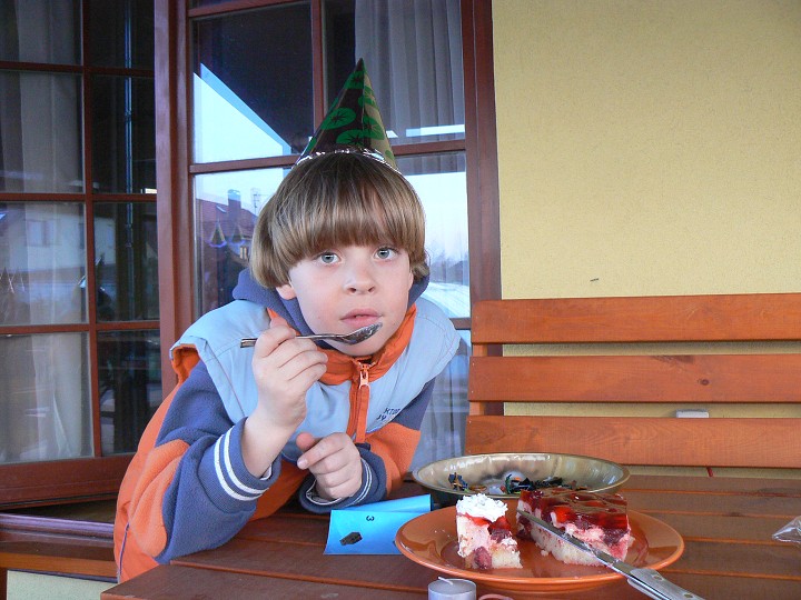 img00018.jpg