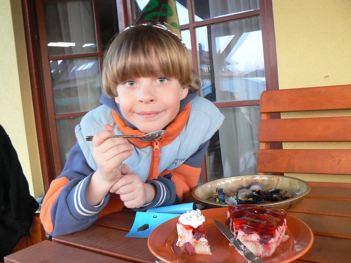 img00019.jpg