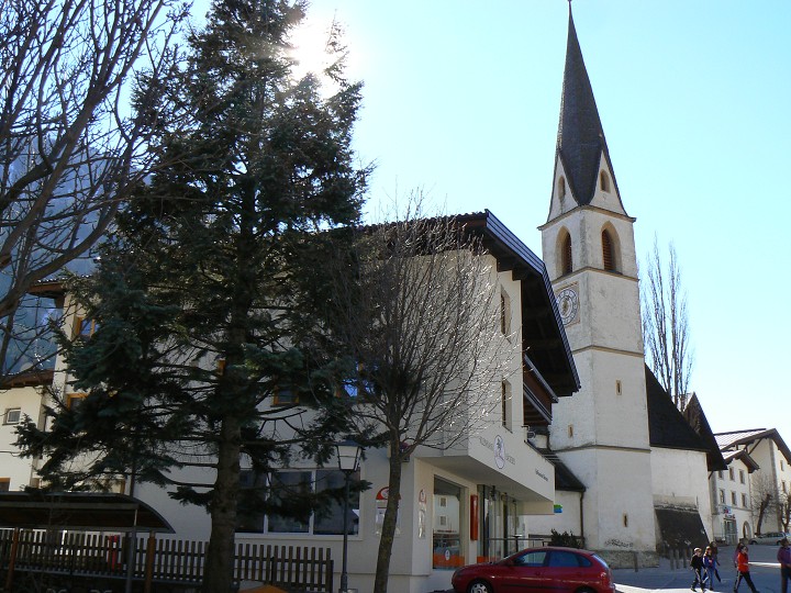 img00004.jpg