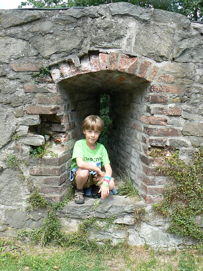 img00032.jpg