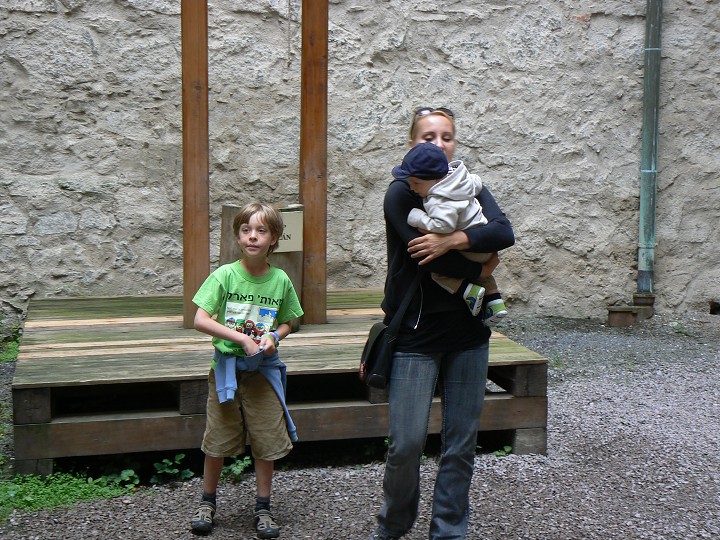img00043.jpg