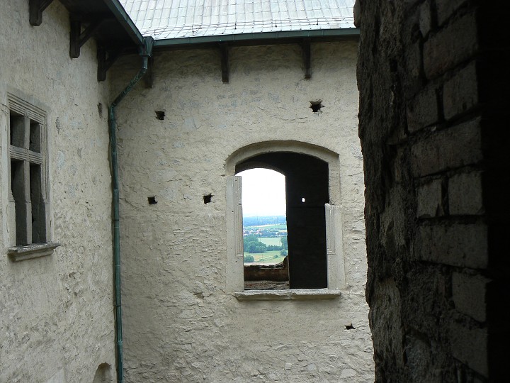 img00044.jpg