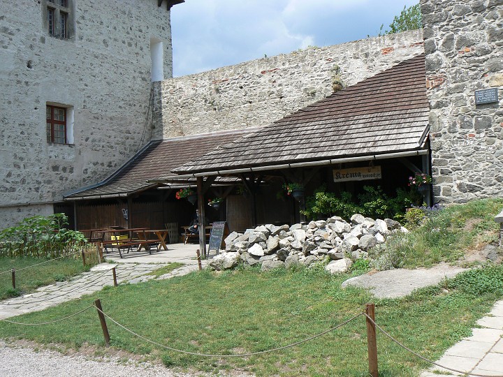 img00068.jpg