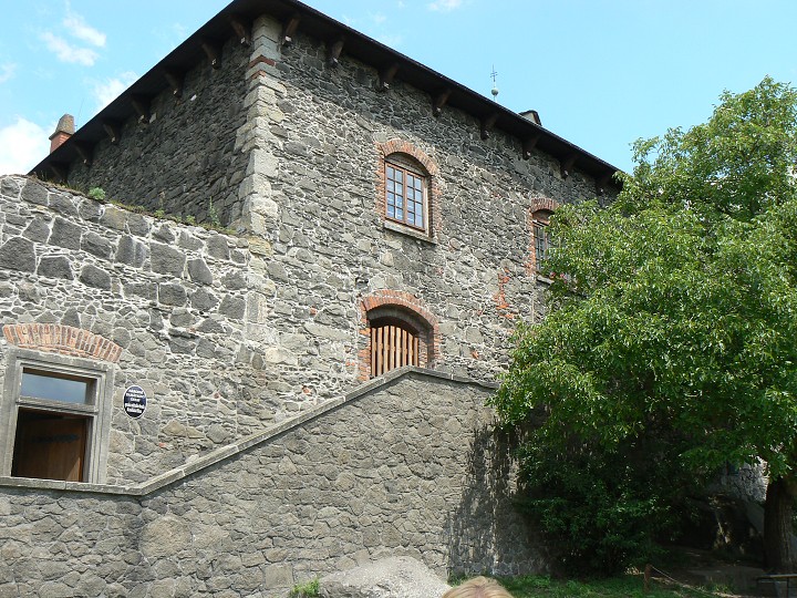img00069.jpg