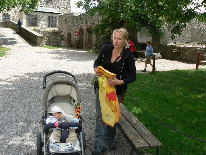 img00070.jpg