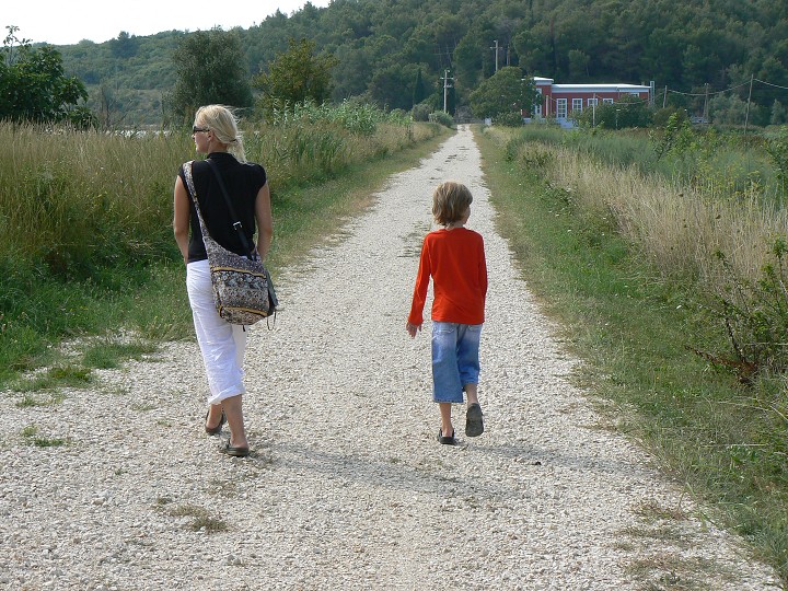img00002.jpg