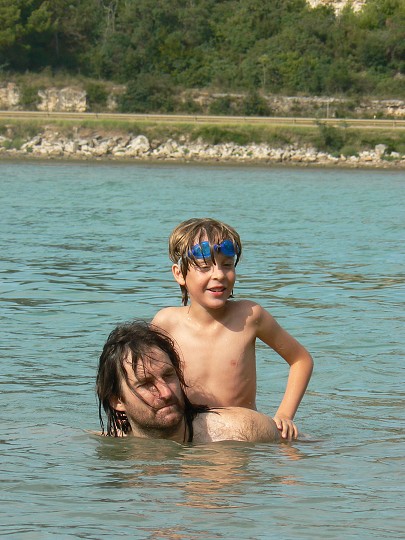 img00014.jpg