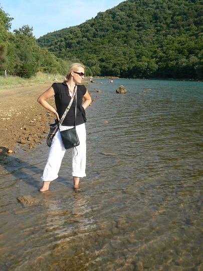 img00027.jpg