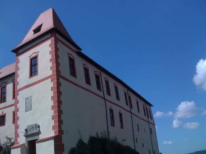 img00012.jpg