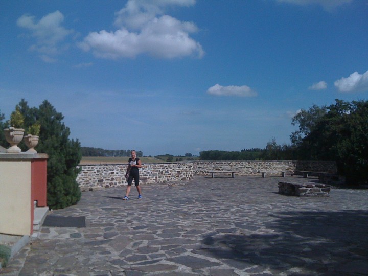 img00013.jpg