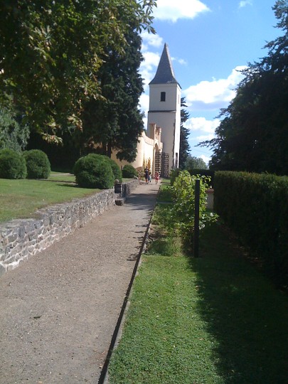img00015.jpg