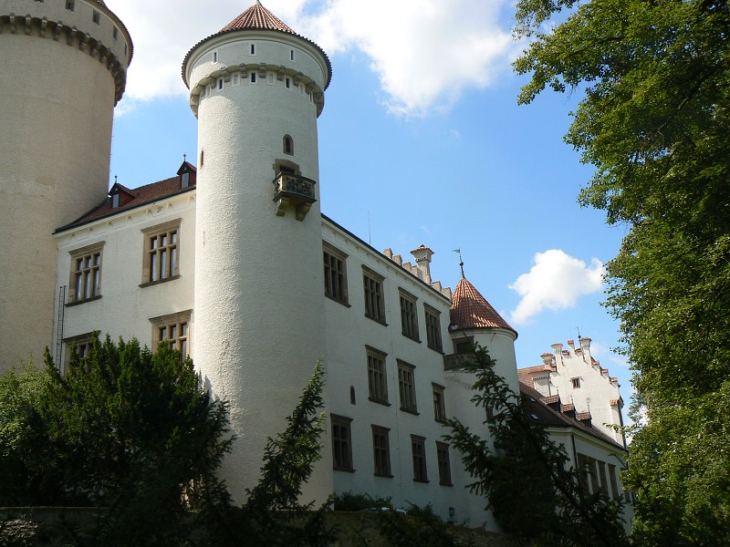 img00002.jpg