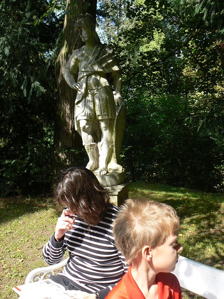 img00012.jpg
