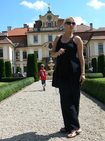 img00037.jpg