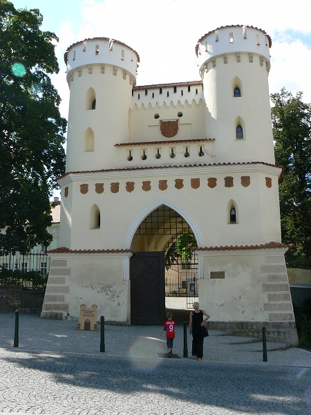 img00053.jpg