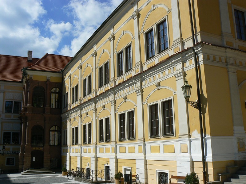 img00063.jpg