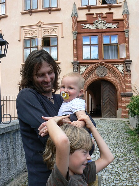 img00010.jpg