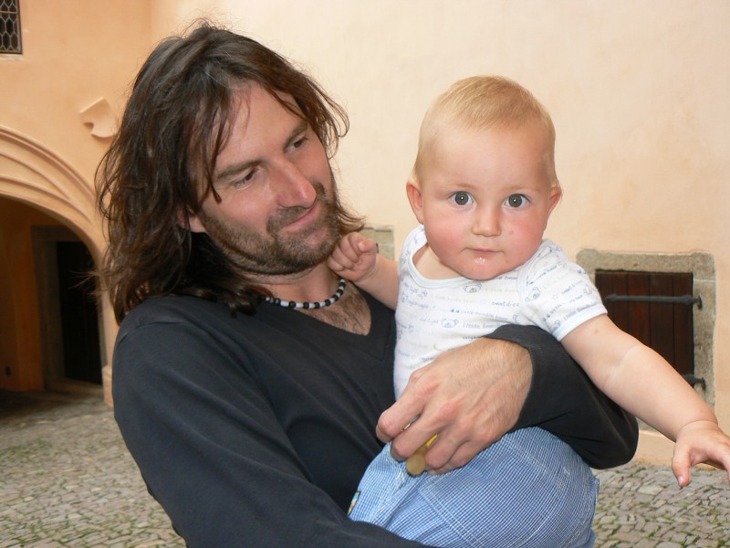 img00017.jpg