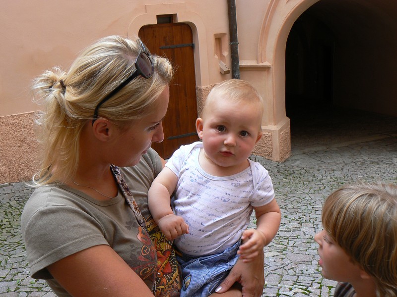 img00022.jpg