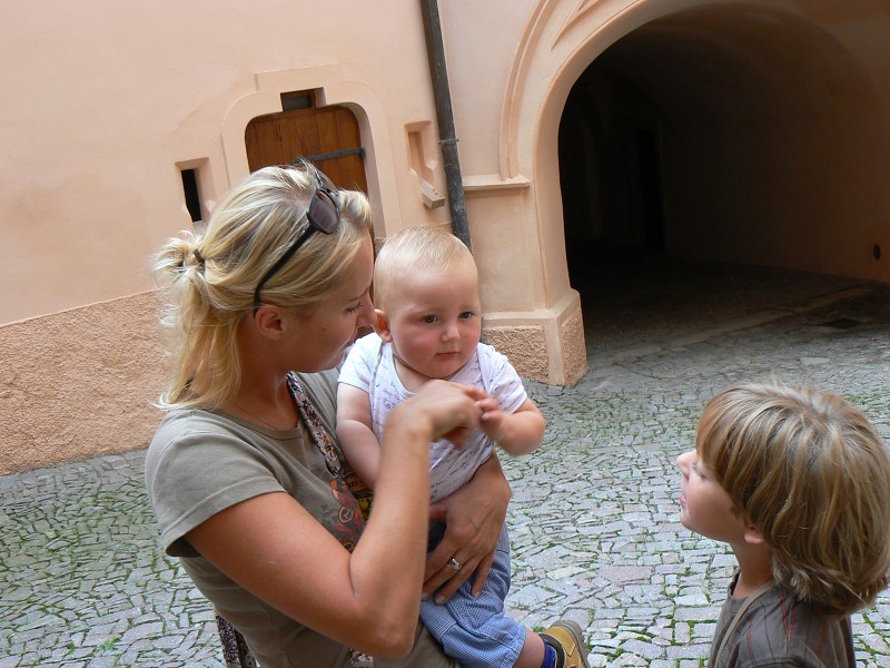 img00023.jpg
