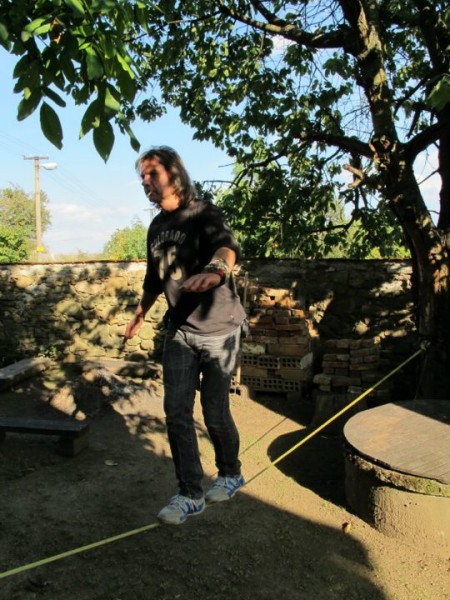 img00018.jpg