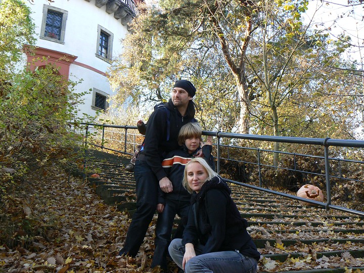 img00017.jpg