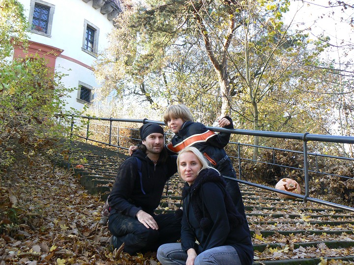 img00019.jpg